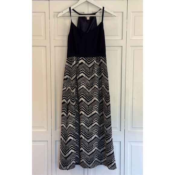 J.Crew navy and white Aztec chevron skirt halter maxi dress 4 petite - Picture 2 of 10